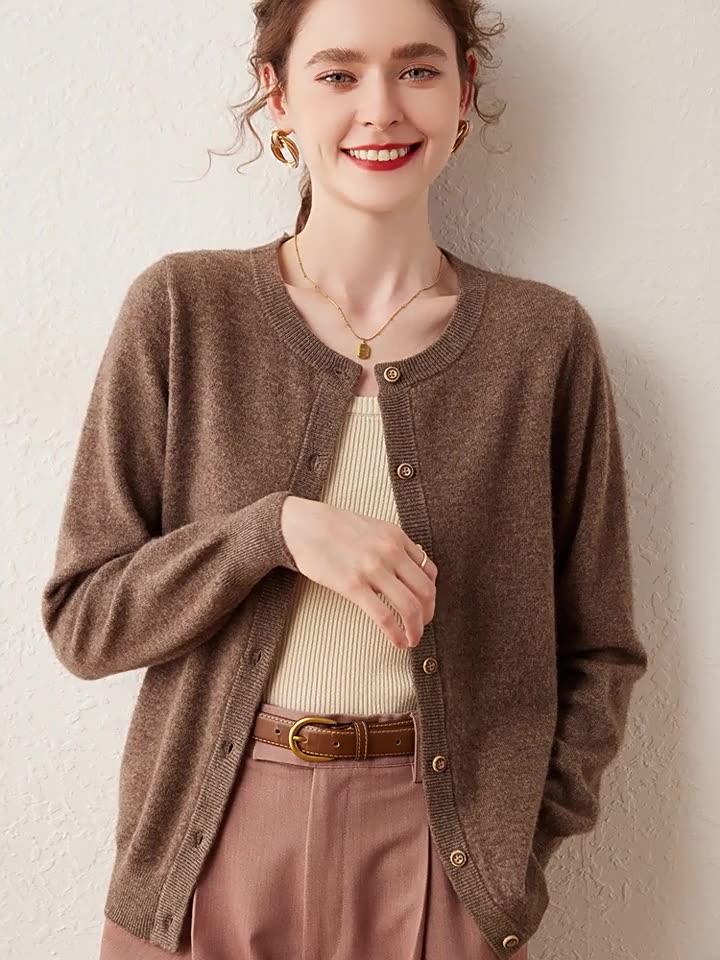 Basic cashmere sweater jacket simple knitted cardigan light autumn and winter new style solid color loose cashmere sweater for women